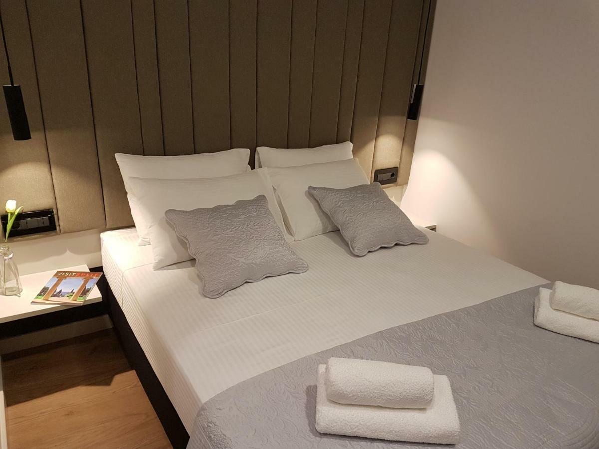 Le Soleil Rooms Split Extérieur photo